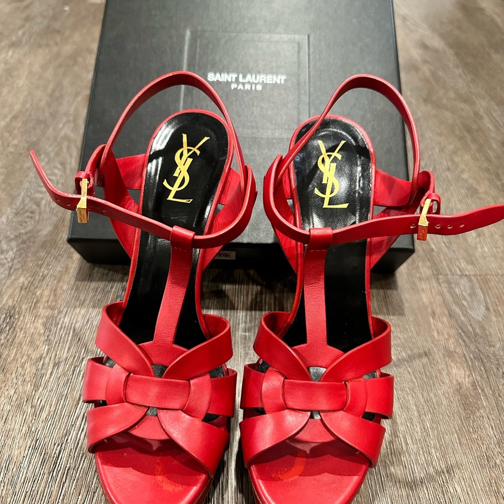 AUTHENTIC RED LEATHER YSL HEEL
STILETTO SANDALS